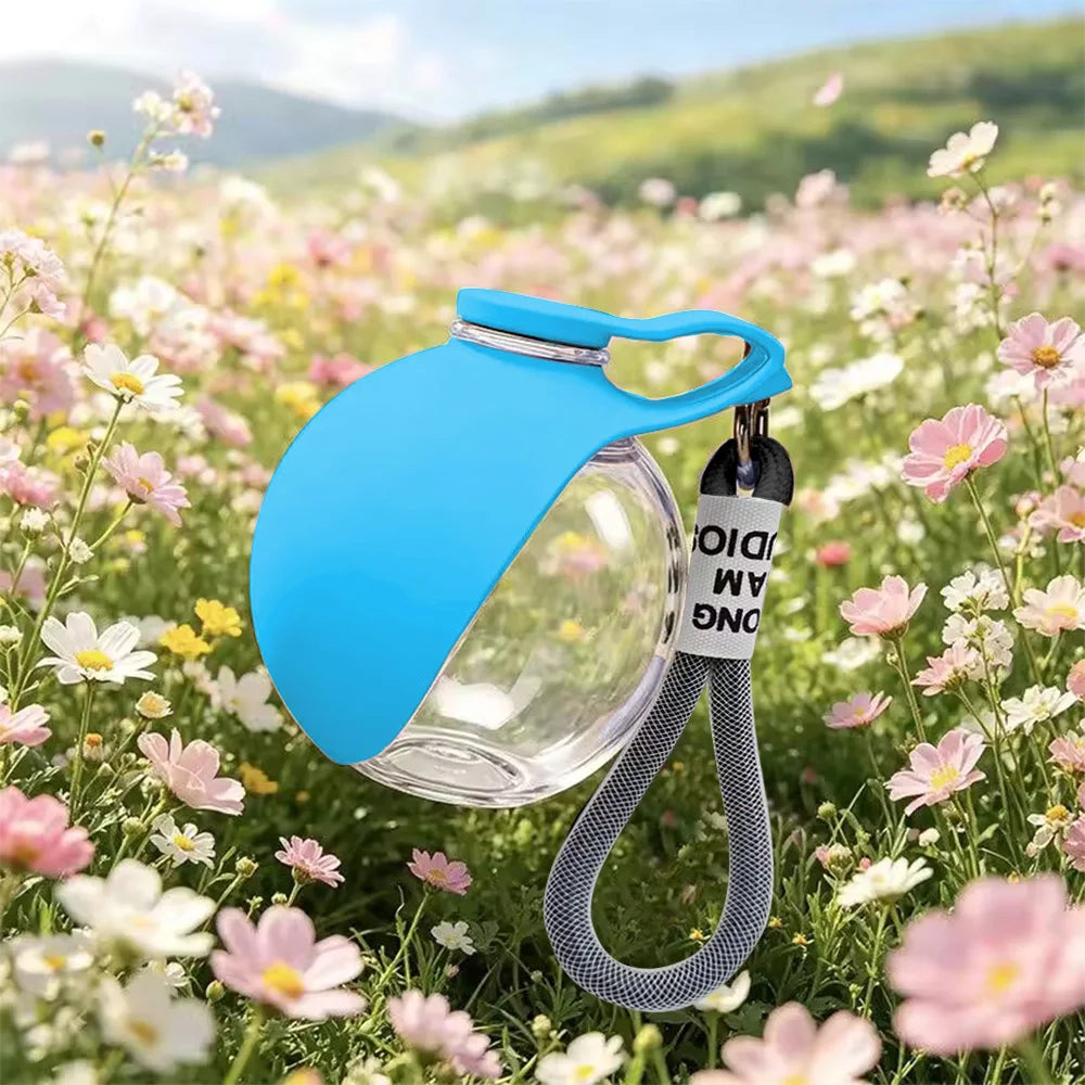 Portable 2-in-1 Water Bottle for Dogs Hydratation